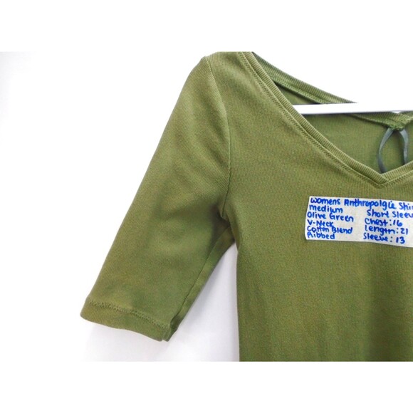 Antropologie Womens blouse Shirt Size M Military Green Short Sleeve V-Neck - Picture 2 of 8